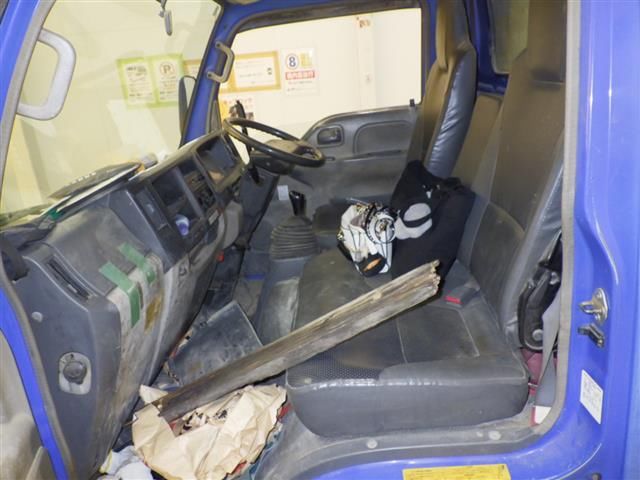 2008 Isuzu Elf dump auction photo 8