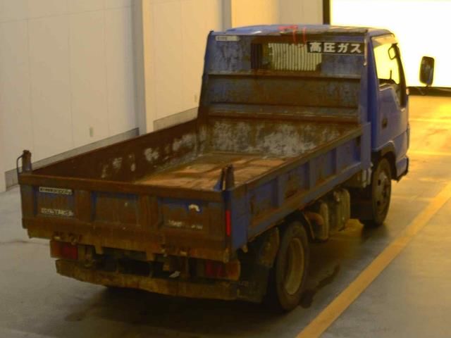 2008 Isuzu Elf dump auction photo 2