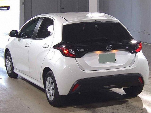 2025 Toyota Yaris G auction photo 2