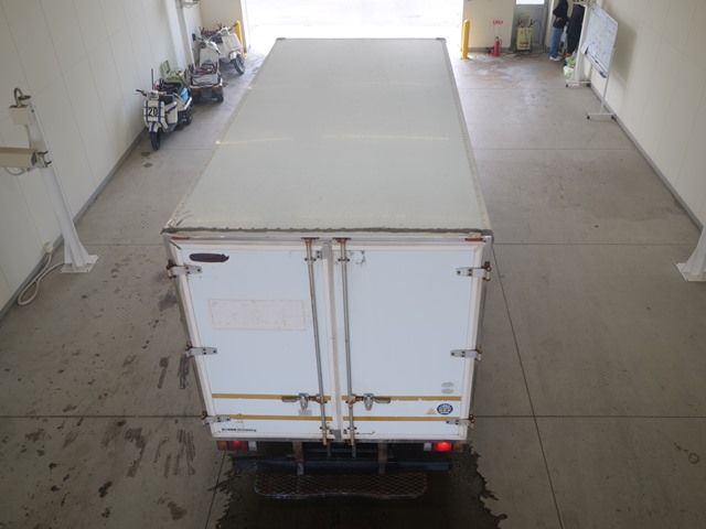 2010 Isuzu Elf レイゾウレイトウ auction photo 3