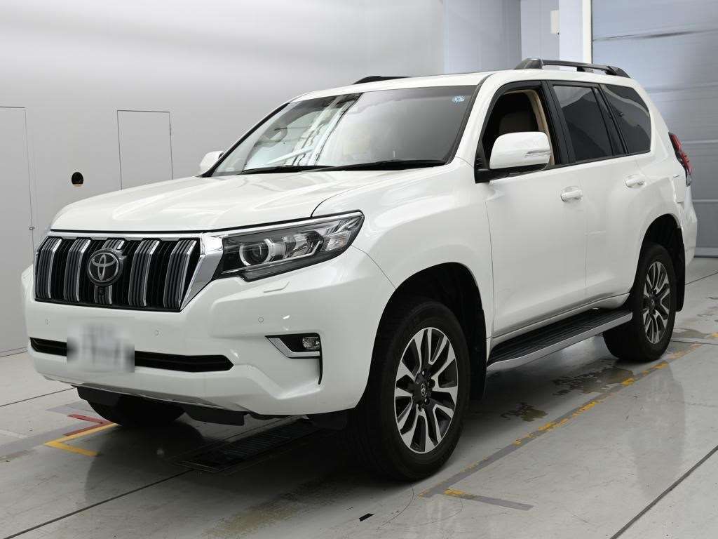 Japan Auction Vehicles 14 2022 Toyota Land Cruiser Prado TX L Package 4WD auction photo