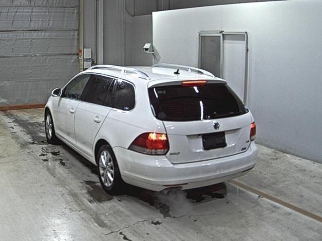 2013 Volkswagen ゴルフヴァリアント TSI Comfortline Premium Edition auction photo 2