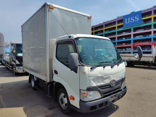 Japan Auction Vehicles 8 2012 Toyota Dyna パネルバン auction photo