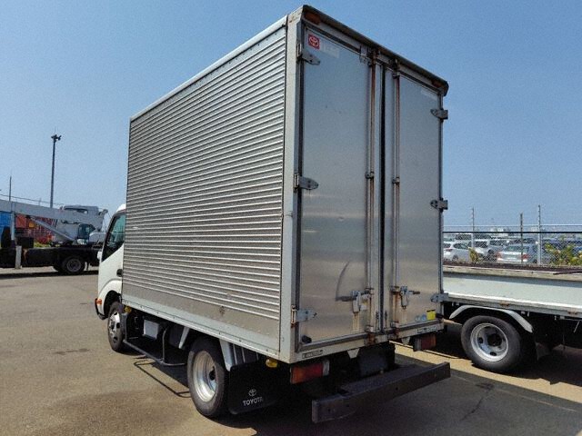 2012 Toyota Dyna パネルバン auction photo 2