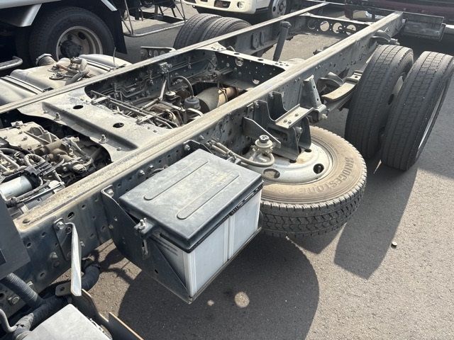 2008 Isuzu Elf シャーシ auction photo 12