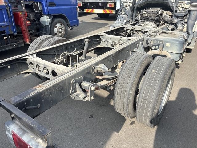 2008 Isuzu Elf シャーシ auction photo 16