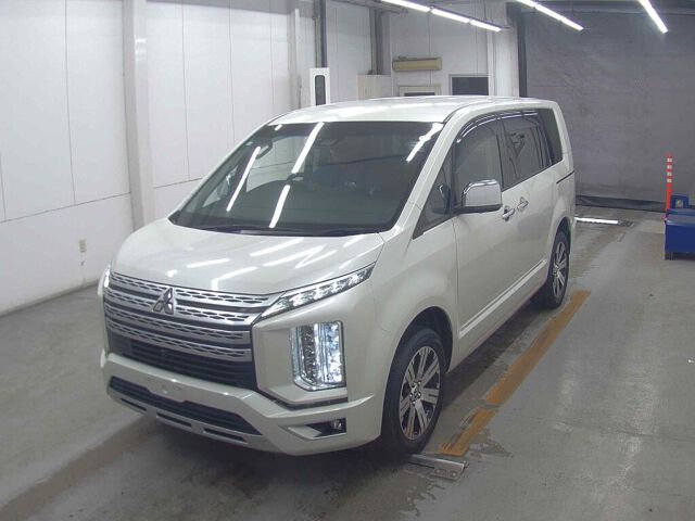 2021 Mitsubishi Delica D:5 P 4WD auction photo 4