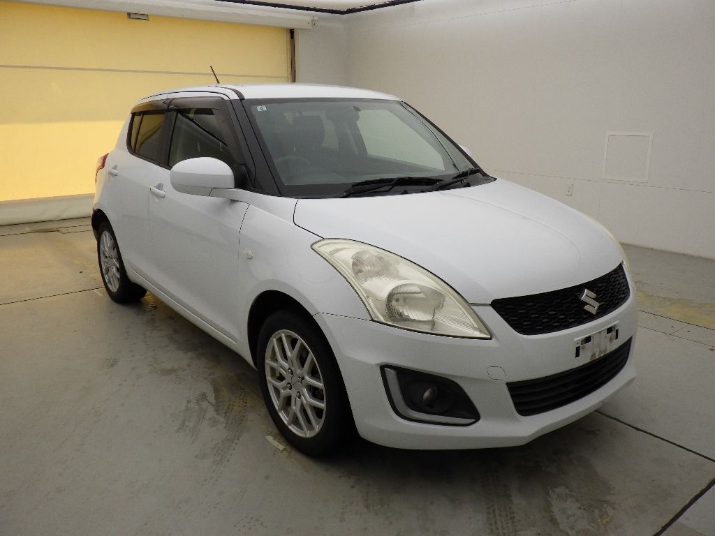 Japan Auction Vehicles 9 2013 Suzuki Swift 4WD XG auction photo