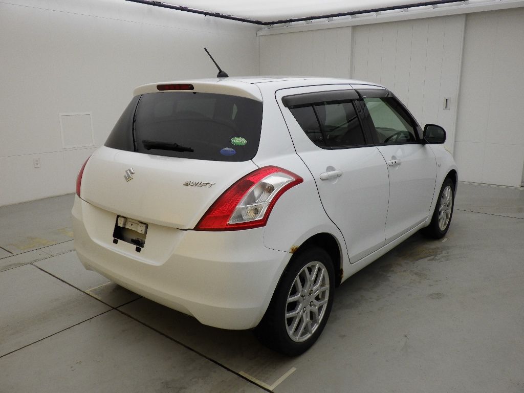 2013 Suzuki Swift 4WD XG auction photo 2