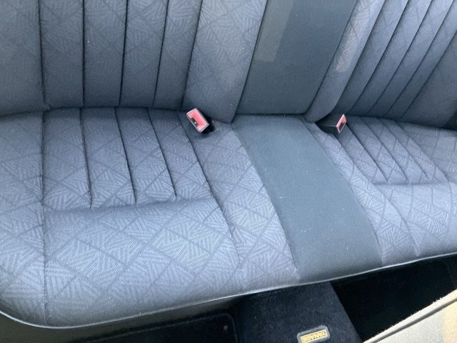 1995 Mercedes-Benz E280 auction photo 11