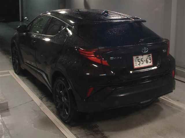 2023 Toyota C-HR GモードネロセーフティプラスIII auction photo 2