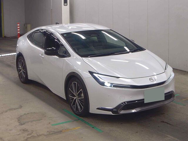 Japan Auction Vehicles 8 2025 Toyota Prius Z auction photo