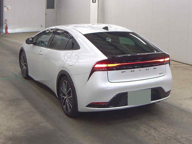 2025 Toyota Prius Z auction photo 2