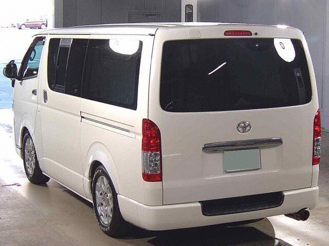 2006 Toyota Hiace ロングスーパーGL auction photo 2