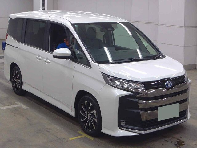 Japan Auction Vehicles 8 2025 Toyota Noah ハイブリッドS-Z auction photo