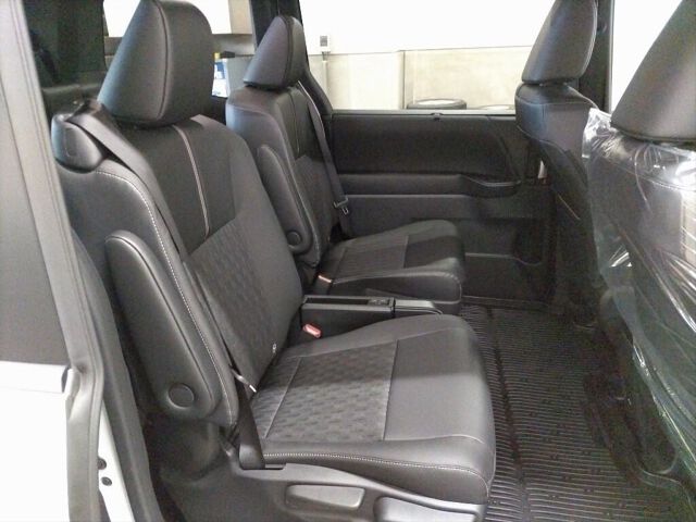 2025 Toyota Noah ハイブリッドS-Z auction photo 6