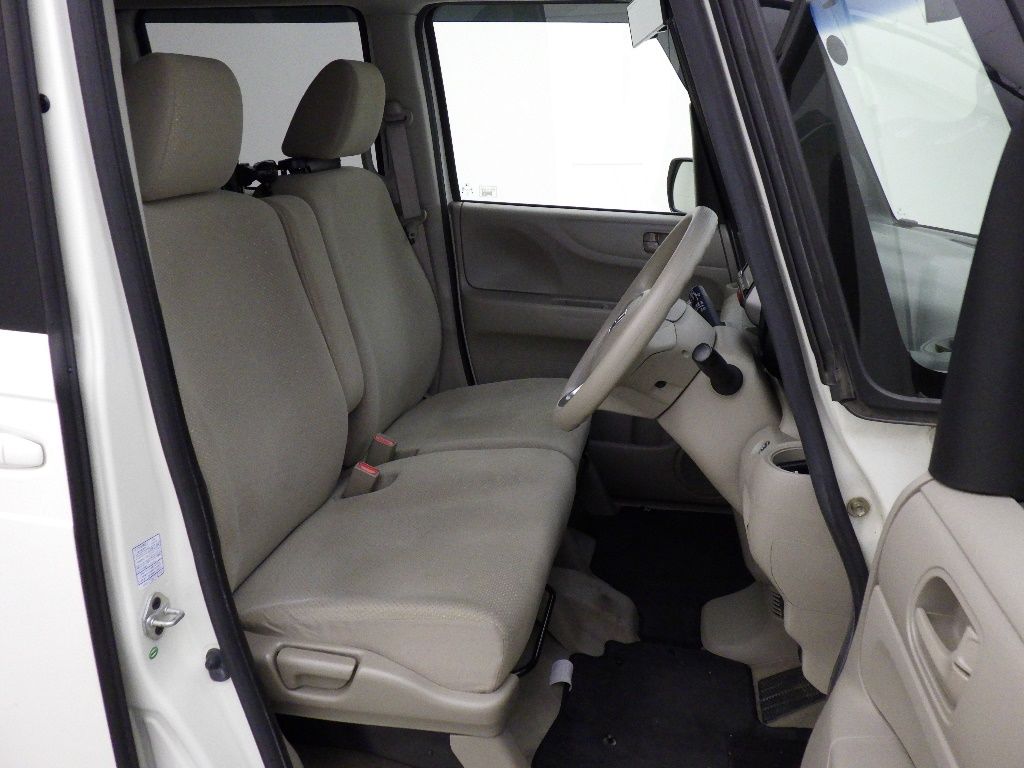2012 Honda N-BOX 4WD G L Package auction photo 6