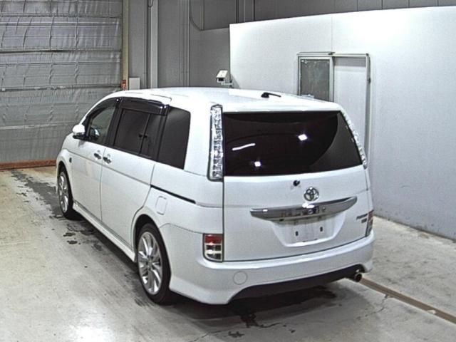 2014 Toyota Isis プラタナ Vセレクション・ブラン auction photo 2