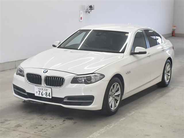 2014 BMW BMW5シリーズ 523i auction photo 4