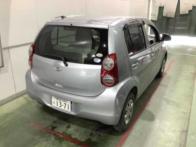 2011 Toyota Passo X auction photo 2