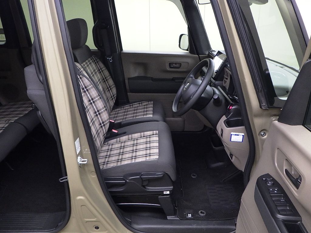2024 Honda N-BOX 4WD ジョイ auction photo 6