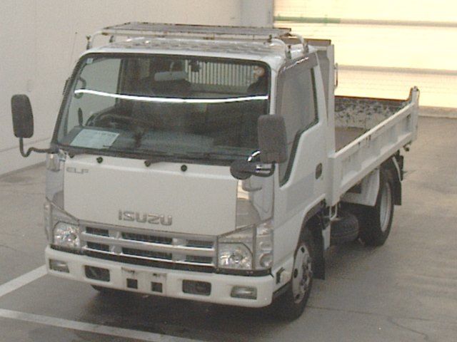 Japan Auction Vehicles 10 2013 Isuzu Elf dump auction photo