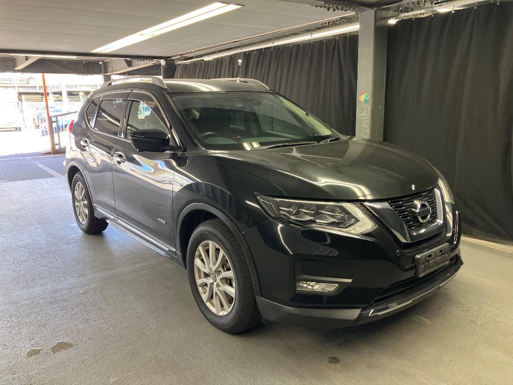 Japan Auction Vehicles 7 2018 Nissan X-Trail 20Xi HYBRID auction photo