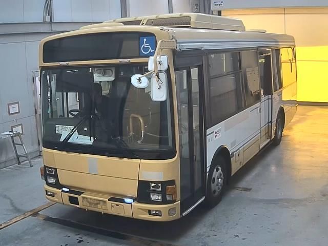 2005 Isuzu bus Japan auction vehicle