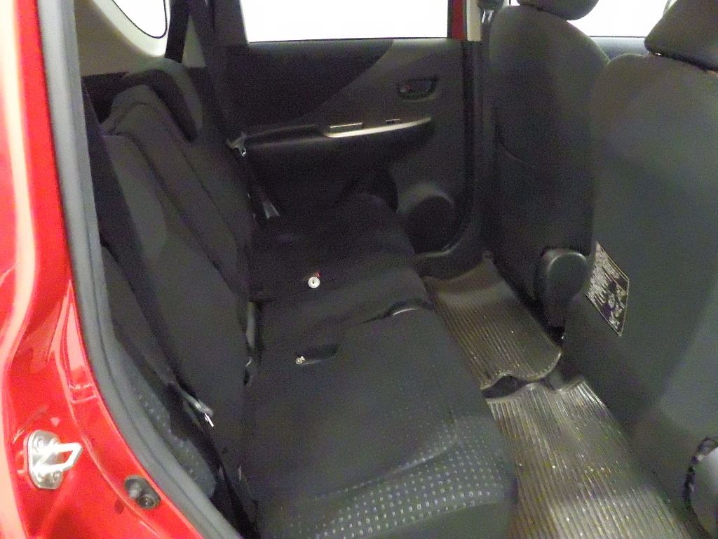 2008 Toyota Ractis G L Package auction photo 7