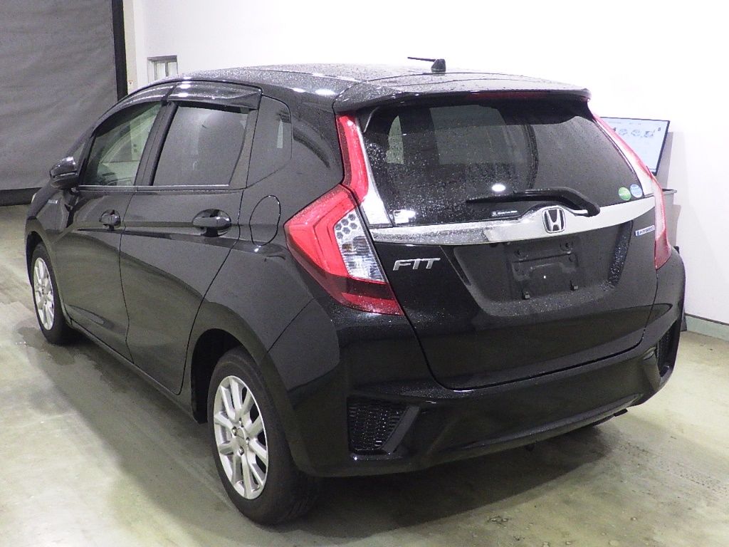 2016 Honda Fit Hybrid L Package auction photo 5