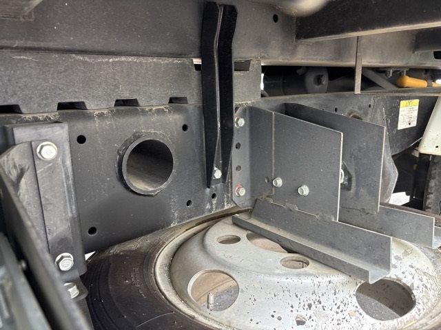 2019 Mitsubishi Fuso Canter dump auction photo 12