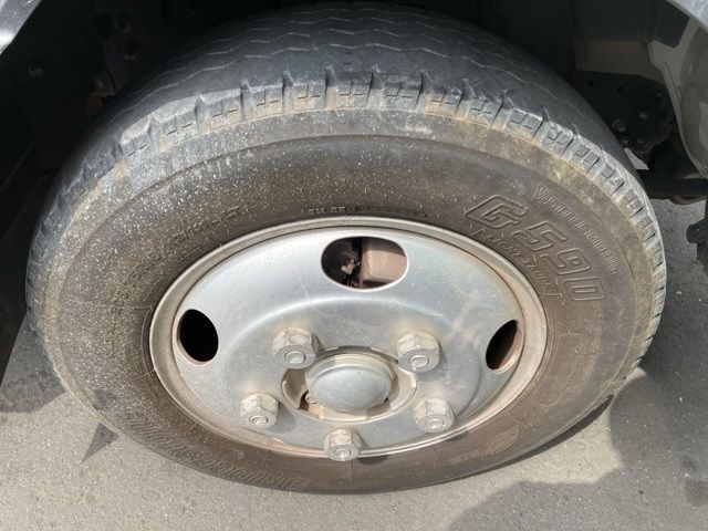 2019 Mitsubishi Fuso Canter dump auction photo 9