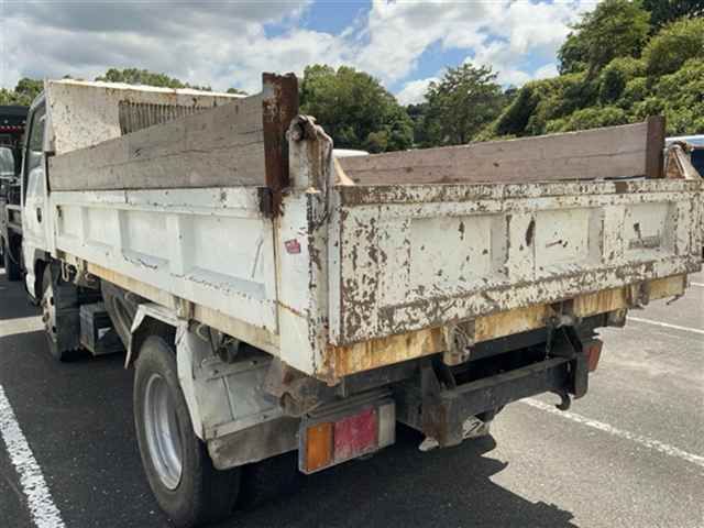 2006 Isuzu Elf トラック ダンプ auction photo 2