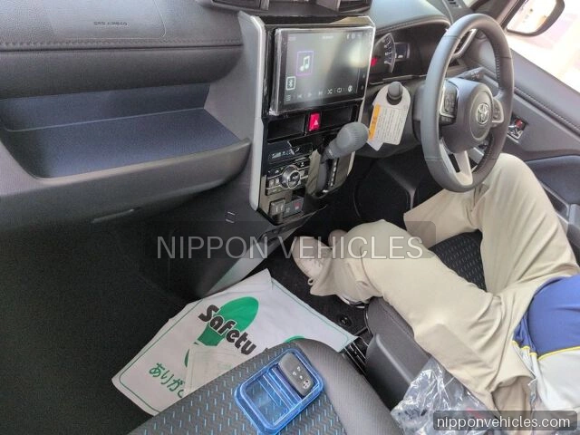 2026 Toyota Roomy カスタムG auction photo 3