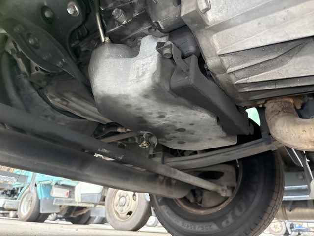 2018 Mitsubishi Fuso Canter Reizo Reito auction photo 11
