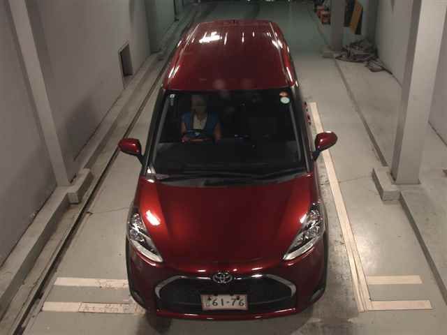 2019 Toyota Sienta Fanbase G auction photo 6