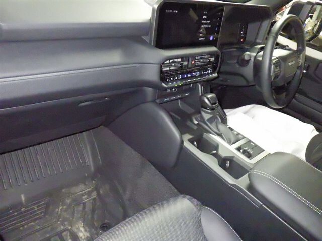 2025 Toyota Land Cruiser 250 VX 4WD auction photo 3