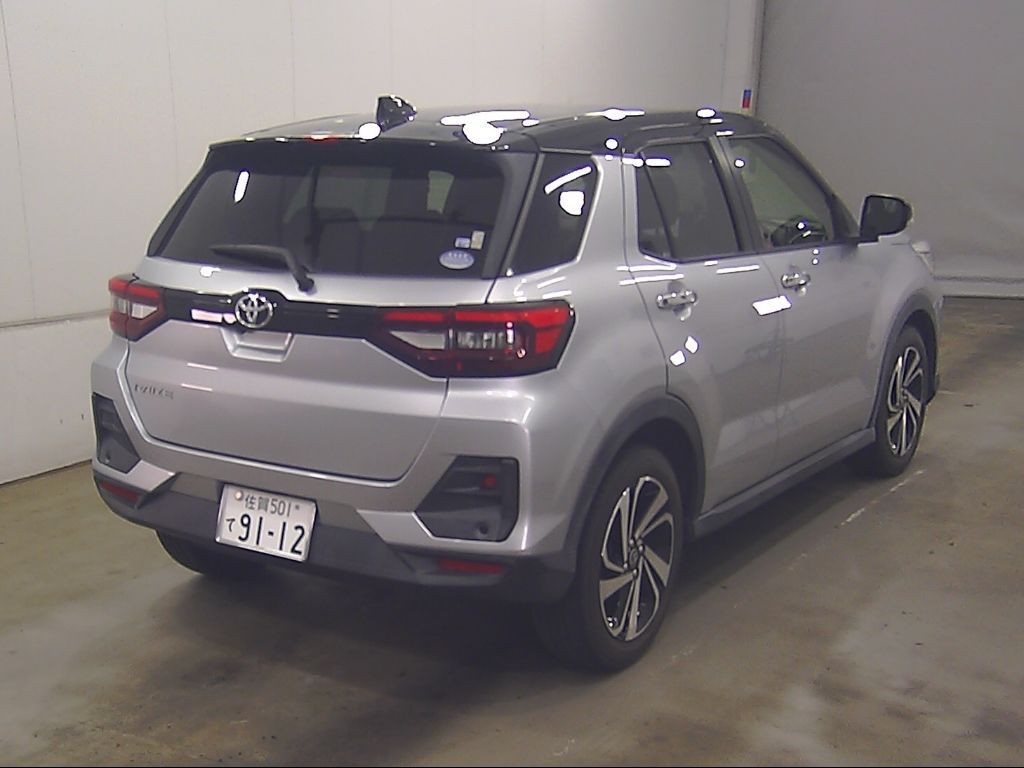 2020 Toyota Raize 4WD Z auction photo 2