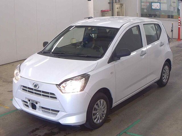 2023 Daihatsu Mira e:S L auction photo 4