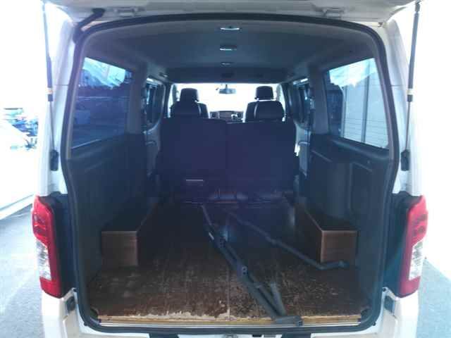 2019 Nissan NV350 Caravan ロングライダープレミアムGXター auction photo 9