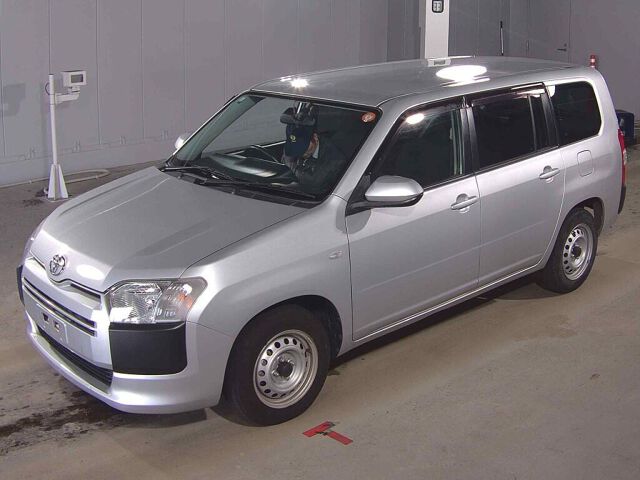 2020 Toyota Probox GL auction photo 4