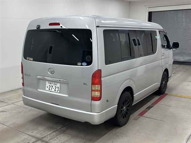 2010 Toyota Hiace GL auction photo 5