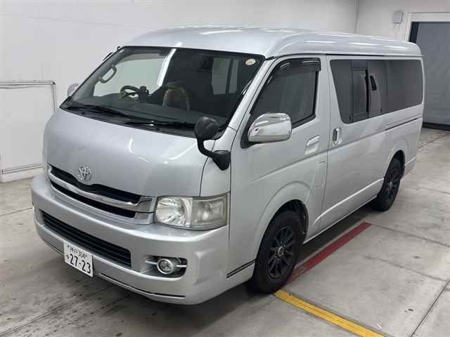 2010 Toyota Hiace GL auction photo 4