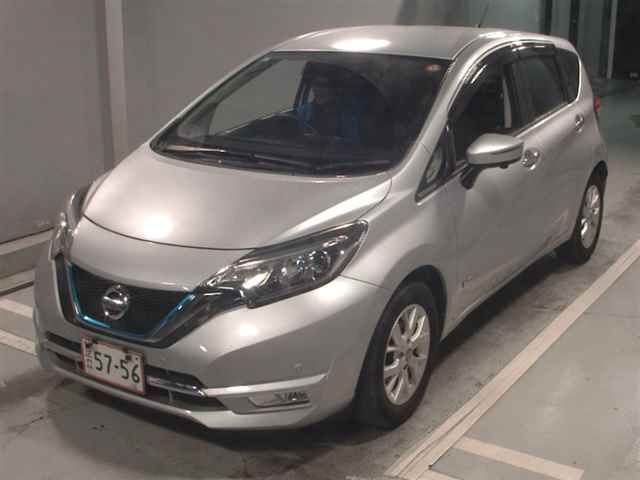 2019 Nissan Note e-パワーメダリスト auction photo 4