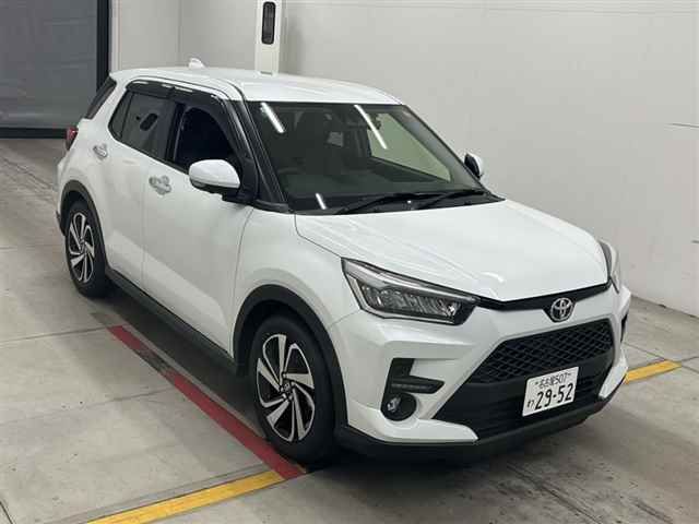2025 Toyota Raize Z 4WD Japan auction vehicle