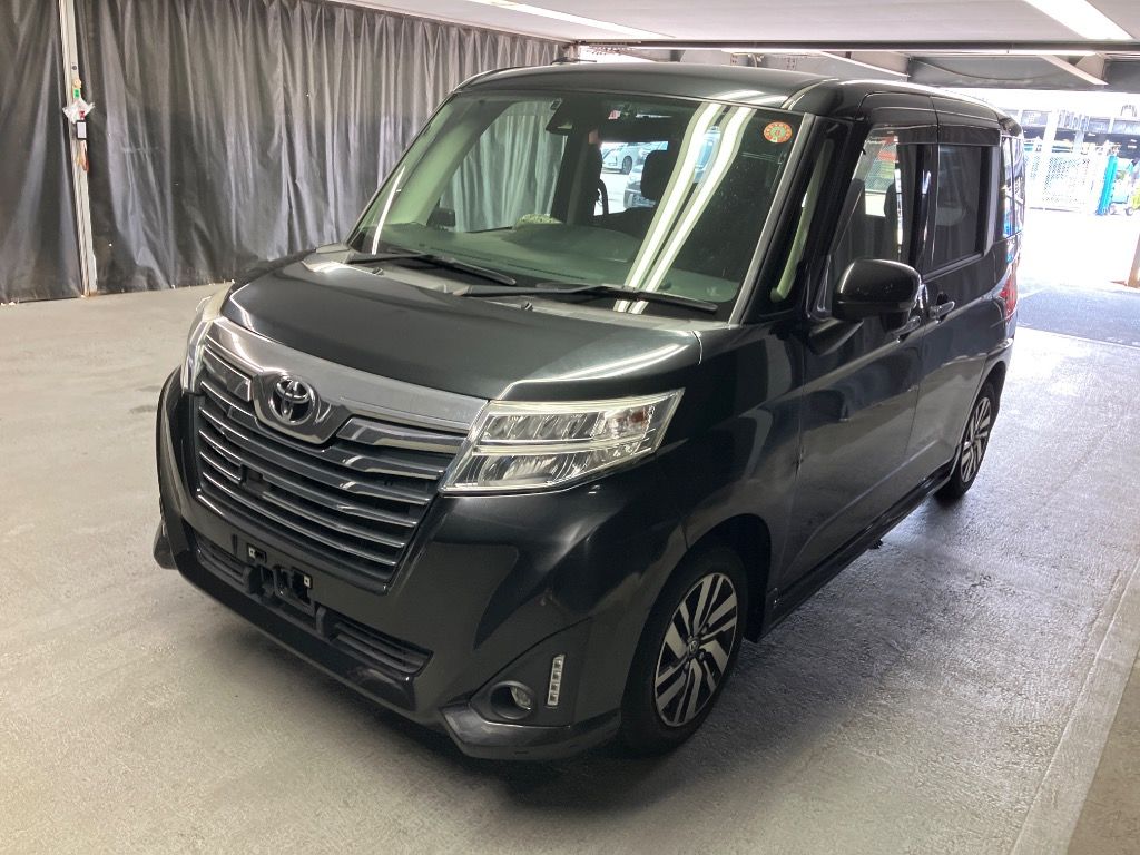 2018 Toyota Roomy カスタムG S auction photo 5
