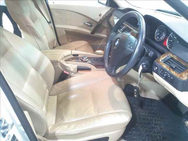 2006 BMW 5 Series 530i ハイラインパッケージ auction photo 4