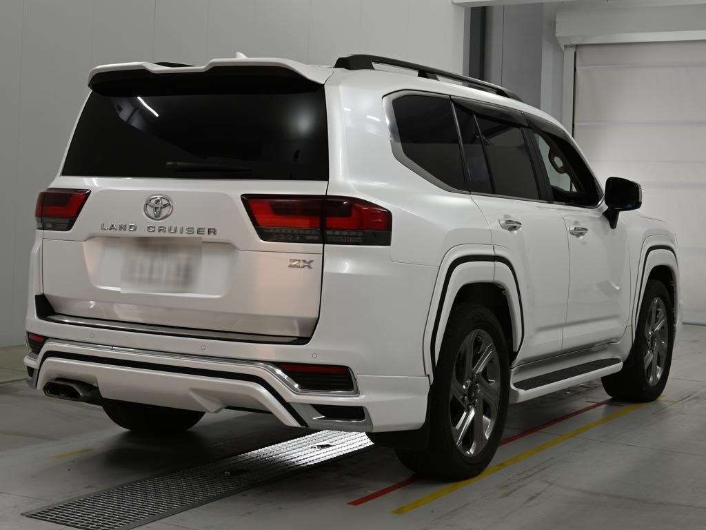 2022 Toyota Land Cruiser ZX 4WD auction photo 2