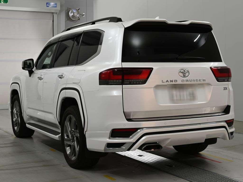 2022 Toyota Land Cruiser ZX 4WD auction photo 6