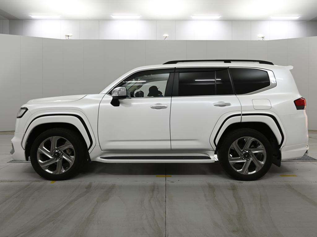 2022 Toyota Land Cruiser ZX 4WD auction photo 4